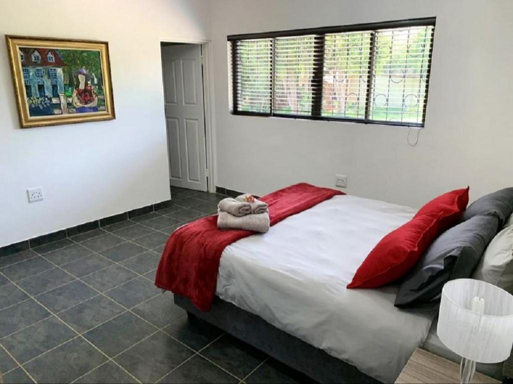 Stay Harties Accommodation Hartbeespoort Exterior photo