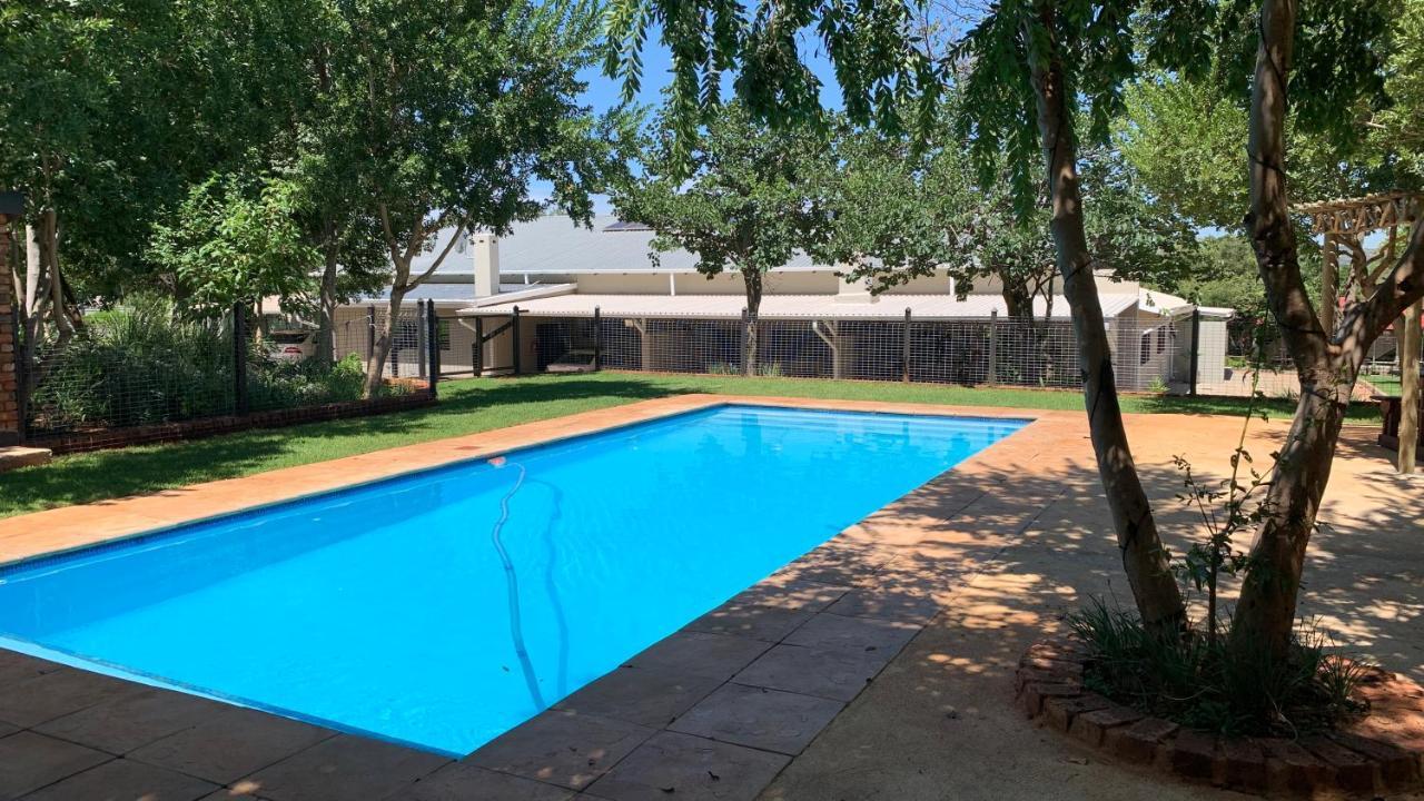 Stay Harties Accommodation Hartbeespoort Exterior photo